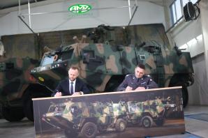 Wojsko Polskie pozyska blisko 300 lekkich opancerzonych transporterów rozpoznawczych